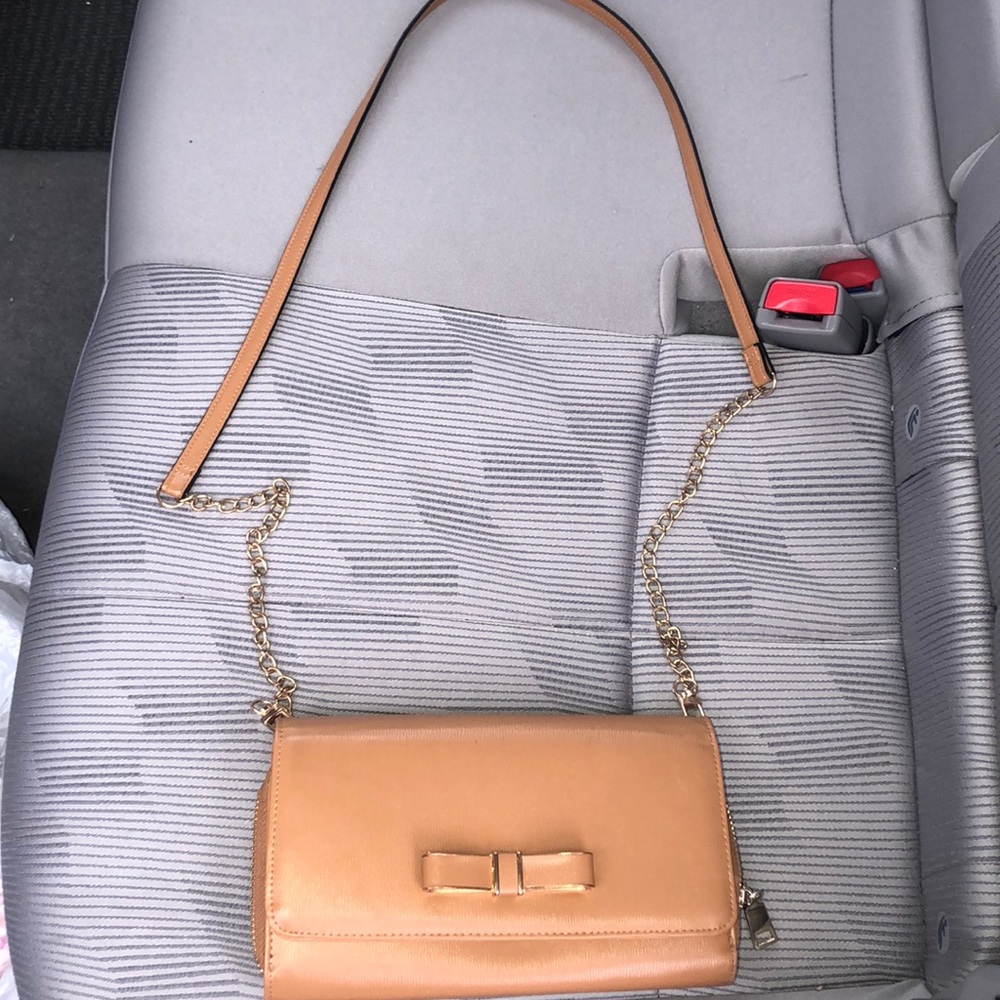 NWOT faux leather crossbody purse!